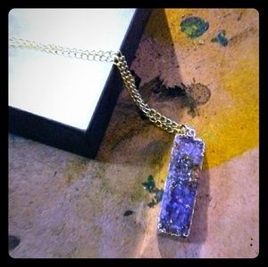 NWT Amethyst crystal pendant on a gold chain